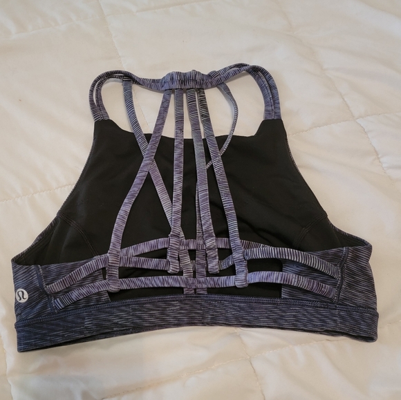 Lululemon Slide With Me Bra Sz 6 - Picture 6 of 8
